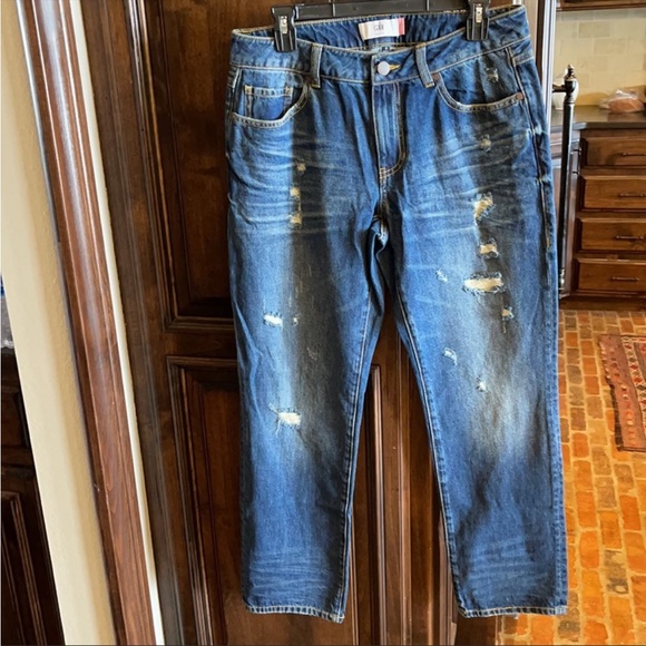 Cabi 100% boyfriend Jeans - Picture 2 of 3